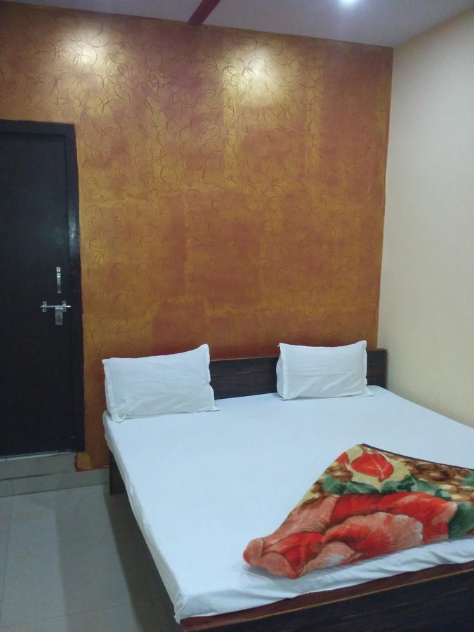 Hotel Atithi Galaxy Kánpur Exteriér fotografie